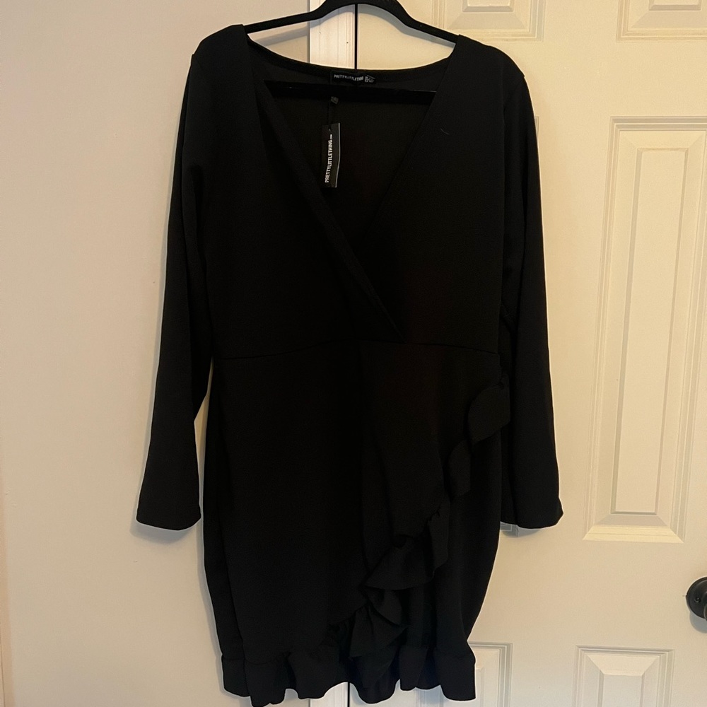 Black Boohoo dress size US 20